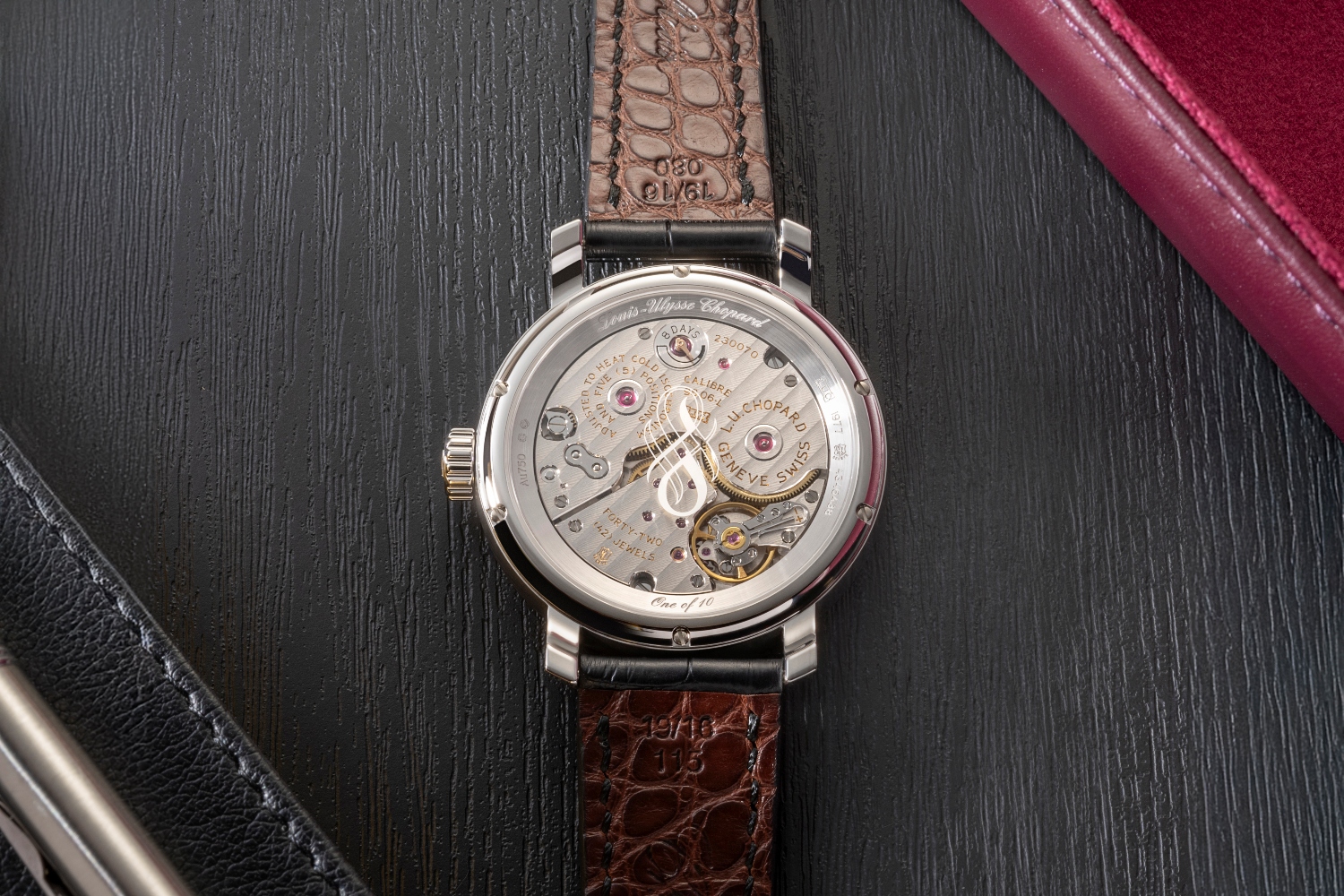 Chopard отмечает 70-летний юбилей выпуском платиновой юбилейной серии часов
