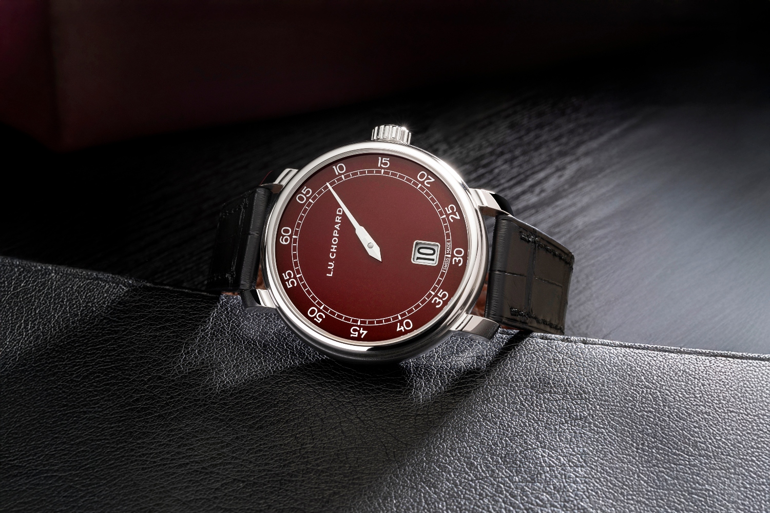 Chopard отмечает 70-летний юбилей Sincere Fine Watches в выпуском платиновой юбилейной серии