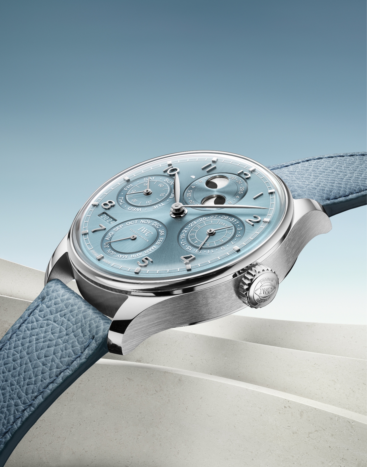 Вечное наследие IWC: Празднование Курта Клауса и эволюции иконы часового дела